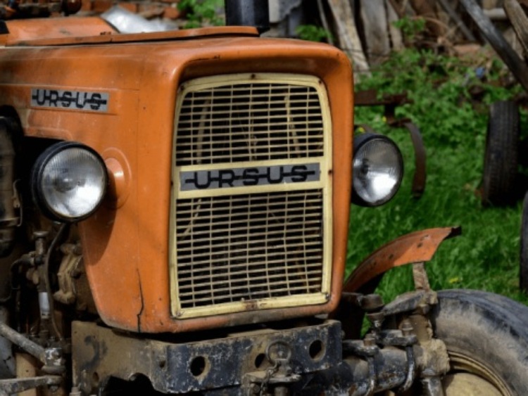 24 godziny traktorem Ursus po Polsce